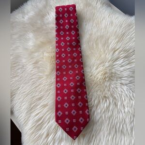 Brooks Brothers Men's Silk Tie - Classic Red Geometric Pattern - Luxury Silk